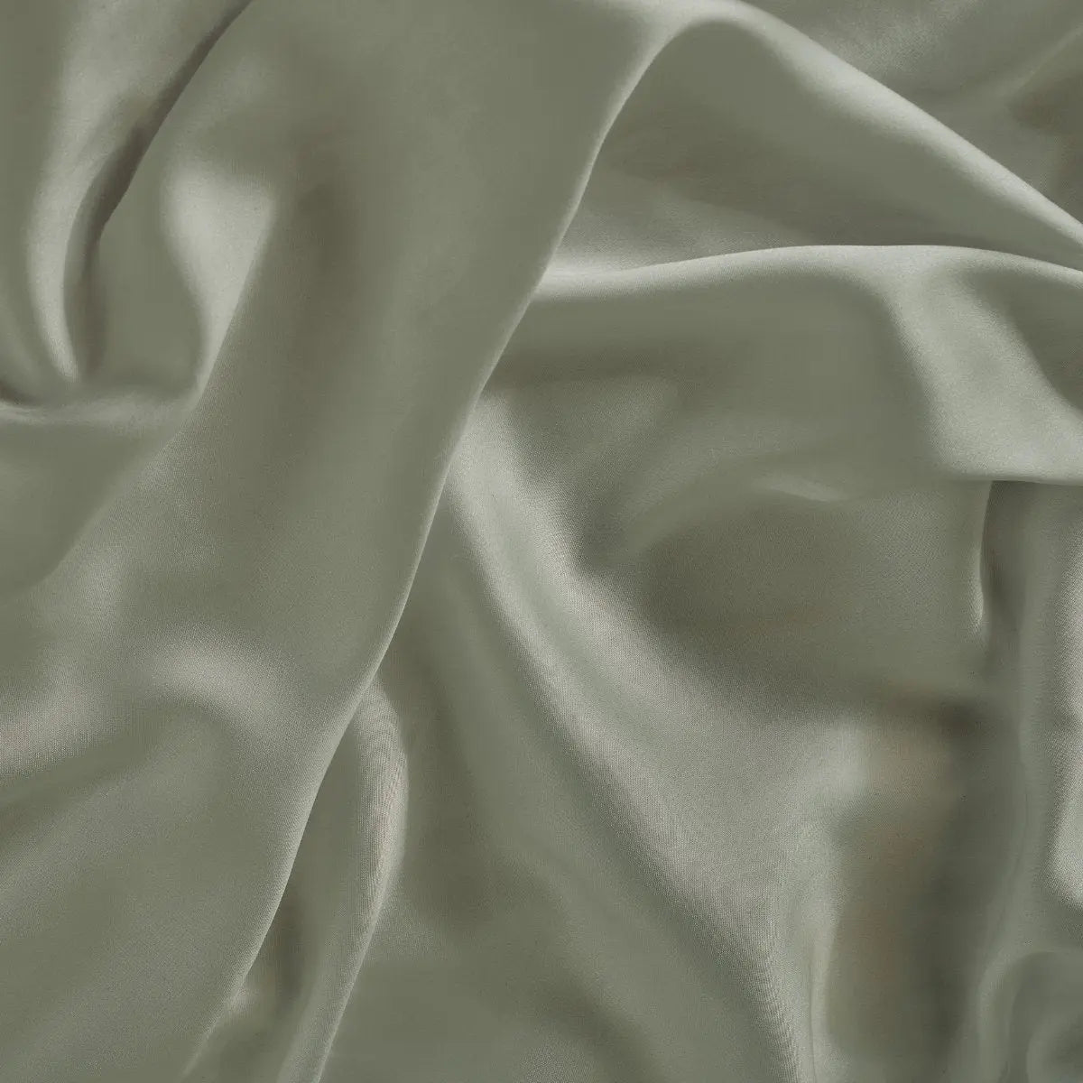 Airy CleanBamboo® Sateen+ Duvet Cover ettitude